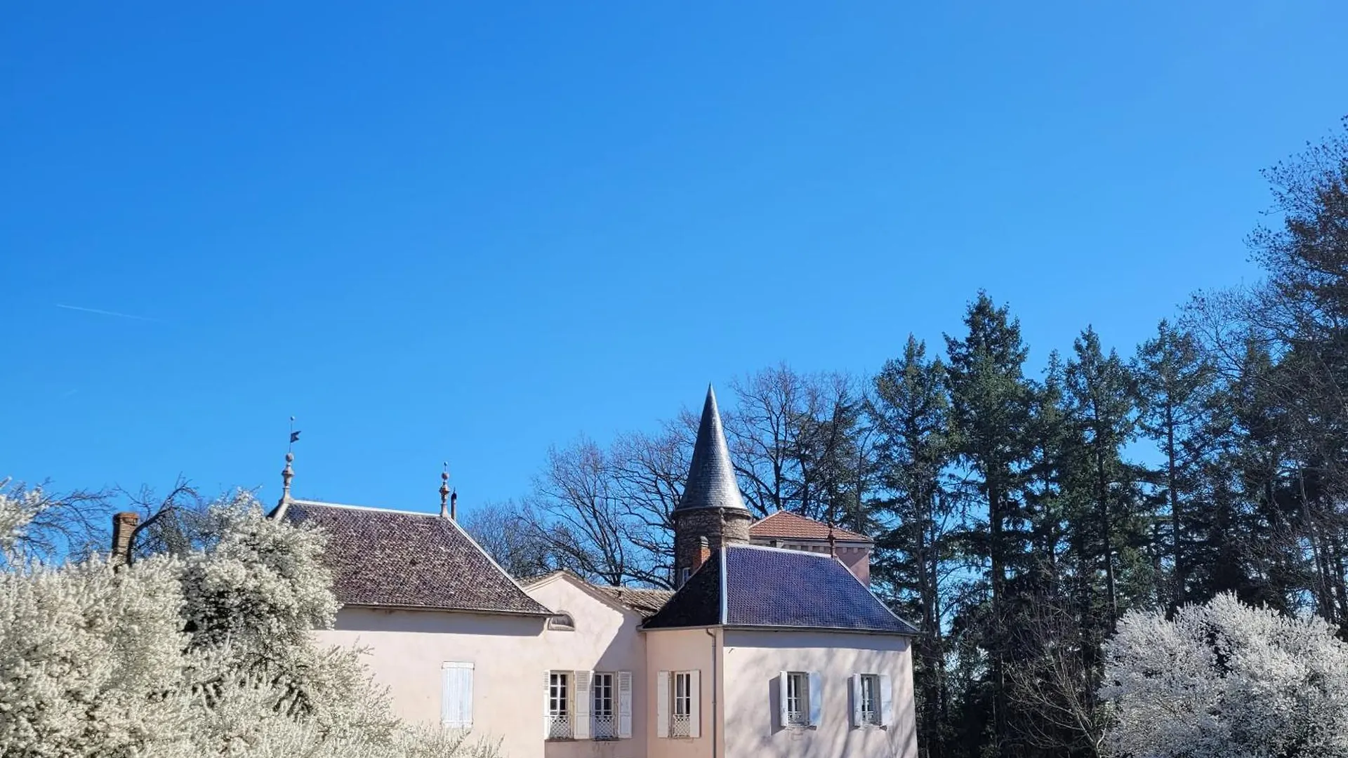 Bed and Breakfast l'Ancre Vive à Charentay 0*,  France